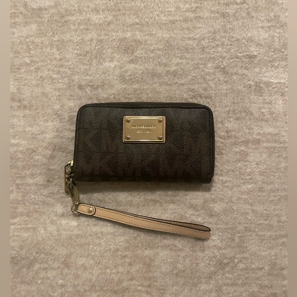 Micheal Kors Wallet